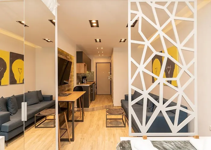 Delmare Val Studio